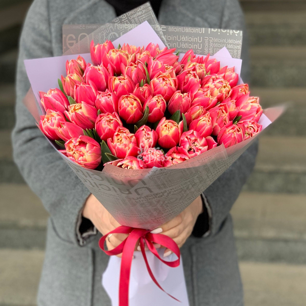 

Букет «Flora Express», 45 розовых пионовидных тюльпанов